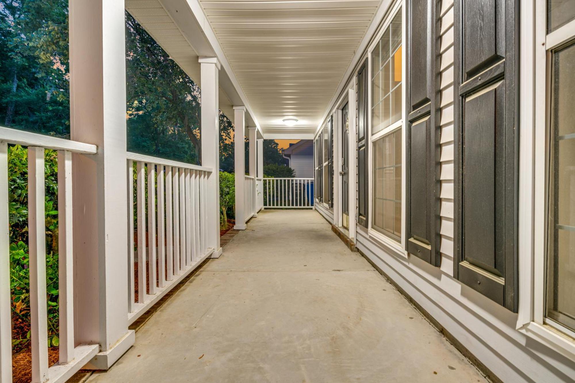 Lowcountry Haven - Game Rm + King Bds, Mins 2 Dwtn Charleston Exterior photo